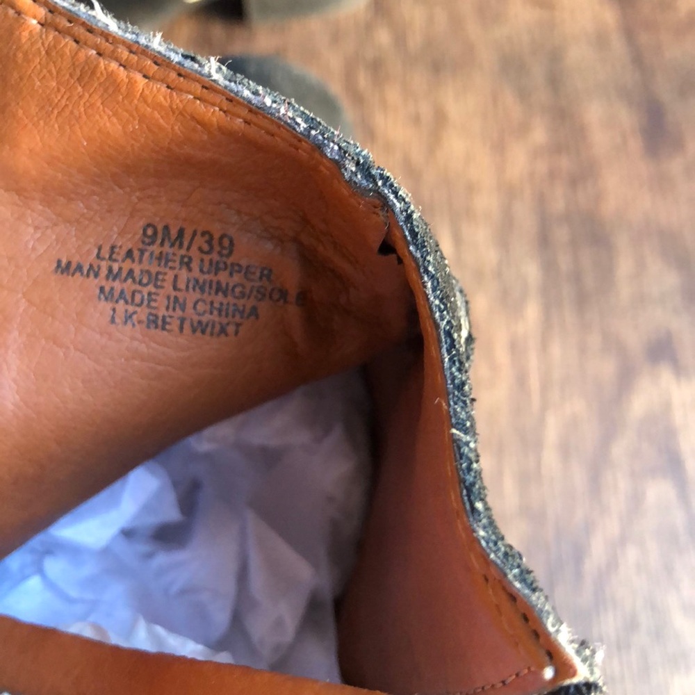 Lucky brand black suede double zipper ankle boots - Picture 7 of 9